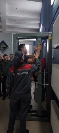 “ЯДЕРНА ШКОЛА РАЕС”