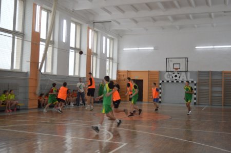 Відкриття ІІ етапу змагань "Пліч-о-пліч Всеукраїнські шкільні ліги»