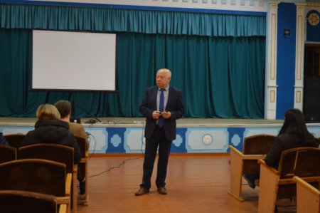 Зустріч директора з батьками