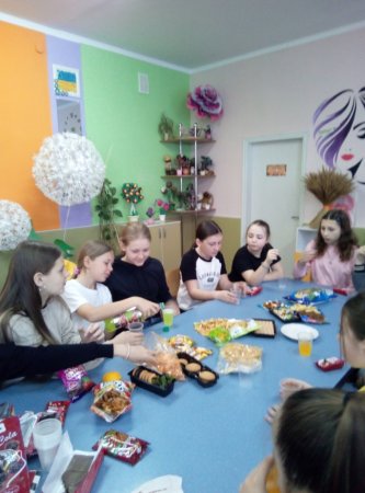 Кольоровий пікнік