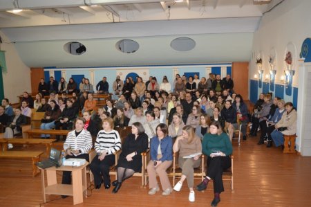 ЗАГАЛЬНОШКІЛЬНІ ЗБОРИ ДЛЯ БАТЬКІВ УЧНІВ 1-4 КЛАСІВ