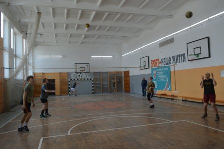 Волейболісти ліцею інтенсивно готуються до Всеукраїнської  ліги