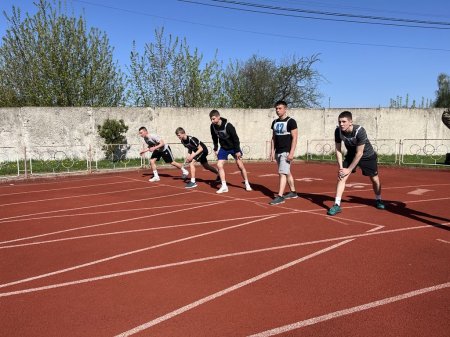 Спортсмени «Колегіуму» представляють район на обласній спортакіаді  серед допризивної молоді