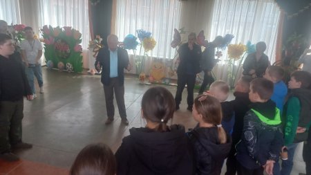 Зустрічаємо гостей