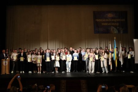 Віншування юних науковців