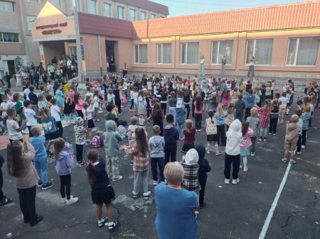 Ранкова зарядка у ліцеї
