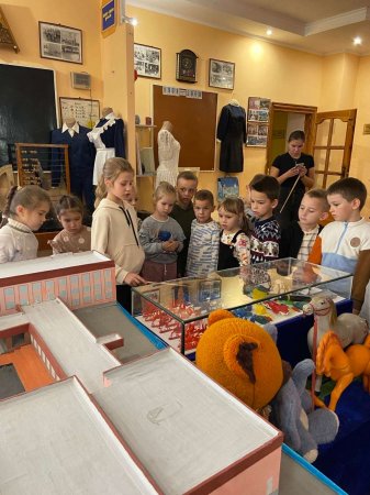 у шкільному музеї