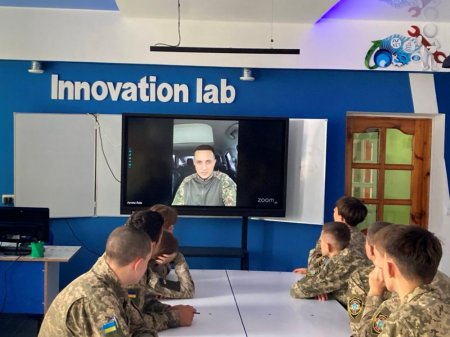 У ліцеї відзначили День захисників і захисниць України