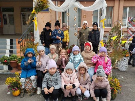 Ліцей у барвах осені