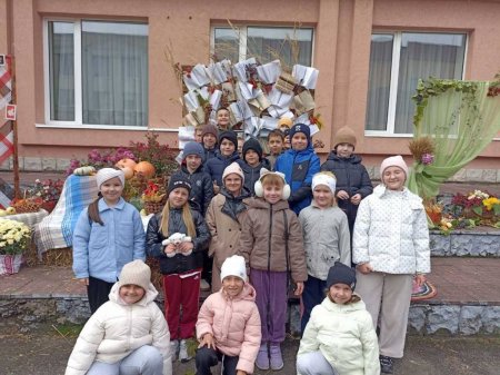 Ліцей у барвах осені