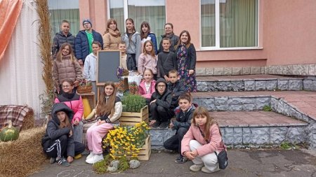 Ліцей у барвах осені