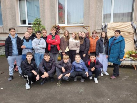 Ліцей у барвах осені