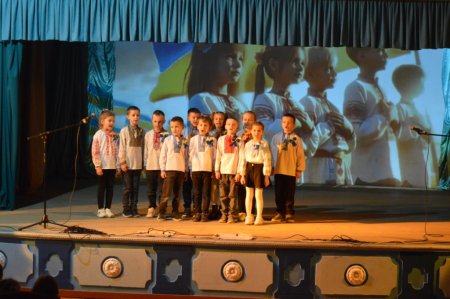 Фестиваль патріотичної пісні «Мелодія незламних»