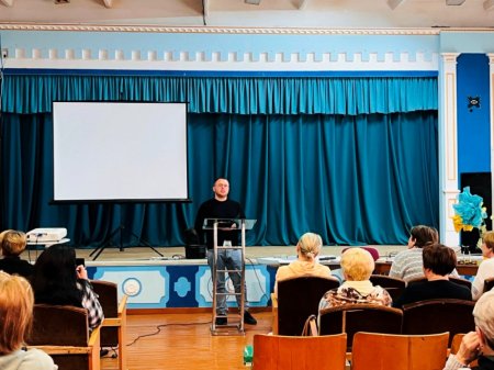 Нарада при директору