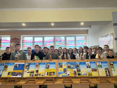 Вшановуємо наших Героїв