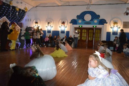 Святкове диво Миколая для учнів 1-х класів