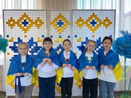 З днем єднання!