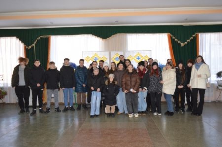 ПРОФОРІЄНТАЦІЙНА ЗУСТРІЧ З ДЕВ’ЯТИКЛАСНИКАМИ ВОЛОДИМИРЕЦЬКОЇ ГРОМАДИ