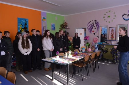 ПРОФОРІЄНТАЦІЙНА ЗУСТРІЧ З ДЕВ’ЯТИКЛАСНИКАМИ ВОЛОДИМИРЕЦЬКОЇ ГРОМАДИ