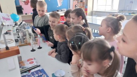 У ліцеї розпочалися уроки-екскурсії до STEM-лабораторії для учнів початкових класів