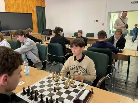 ІІІ етап всеукраїнської шкільної ліги «Пліч-о-пліч» з шахів