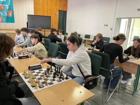 ІІІ етап всеукраїнської шкільної ліги «Пліч-о-пліч» з шахів