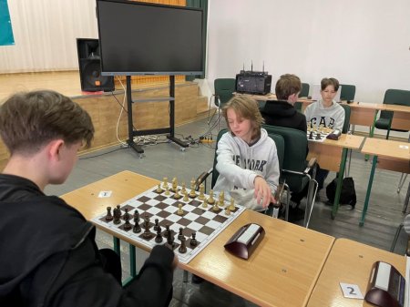 ІІІ етап всеукраїнської шкільної ліги «Пліч-о-пліч» з шахів