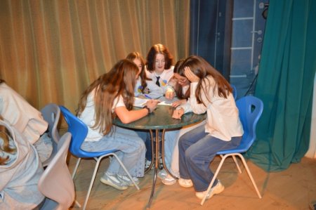 Мова нас єднає