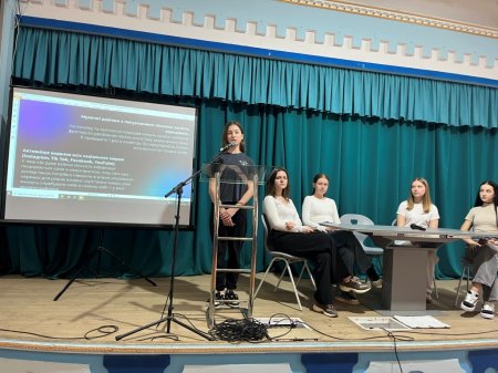 Вибори голови Шкільного Уряду 