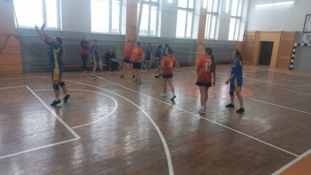 «Пліч-о-пліч Всеукраїнські шкільні ліги»